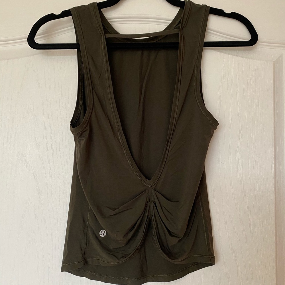 Lululemon hunter green tank